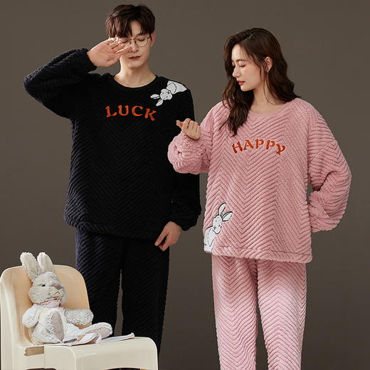 【透梦-男女款软绵绵家居服套装】升级版双面优质珊瑚绒，丝滑亲肤保暖蓄热，高品质高颜值高工艺，防静电不掉毛不掉色，多款式选择，居家外穿都会被夸！ 商品图3