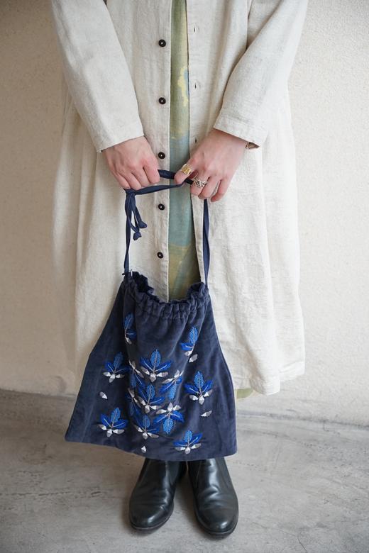 Mittan 丝棉麻混纺纽扣长袖无领连衣裙(OP-11) 商品图4