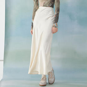 谜底气质长半裙2025春季新品醋纤光泽感半身裙亲肤修身251GB0142