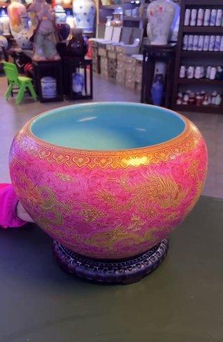 五龙五凤瓶 商品图0