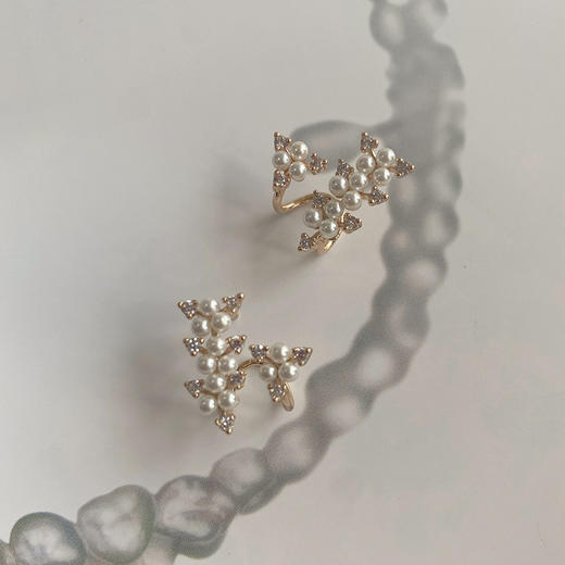 LHWINDSOR 泡沫耳钉原创设计chic珍珠泡泡简约气质耳饰 商品图3