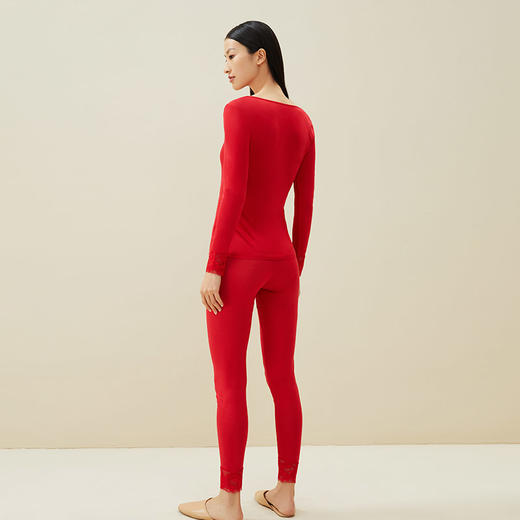 金三塔 女绢丝蕾丝内衣套袜子新年本命年红色礼盒装 商品图2