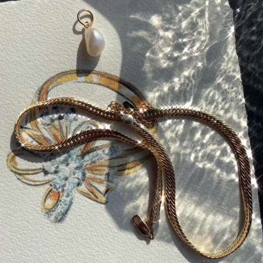 LHWINDSOR 蛇骨巴洛克珍珠项链chic质感颈链天然巴洛克珍珠吊坠 商品图3