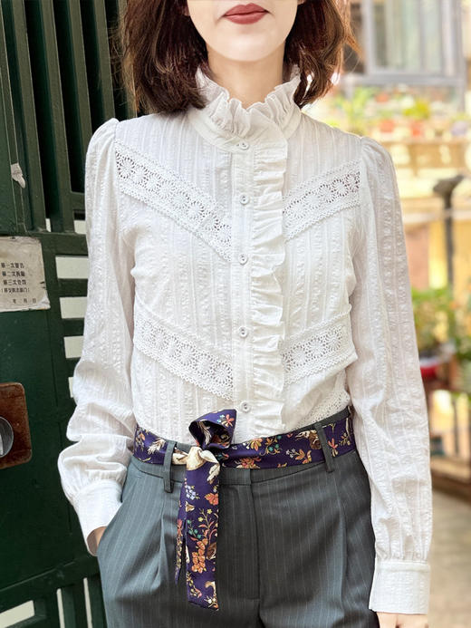 TYNVIE 花边立领长袖衬衫 商品图0