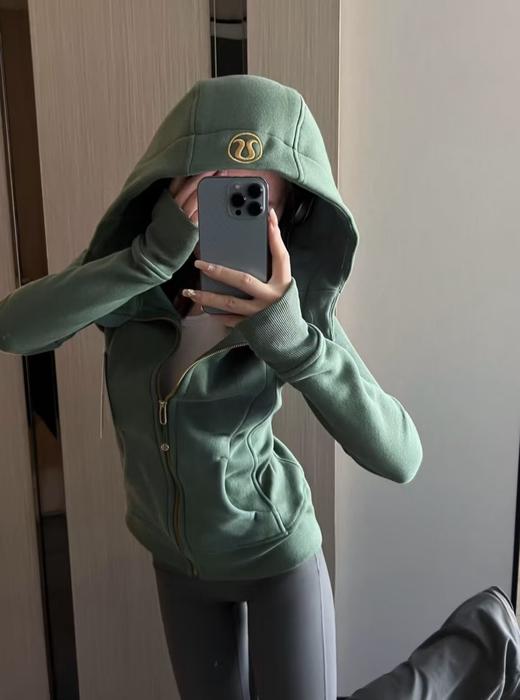 lu家金标修身加绒卫衣系列 商品图9