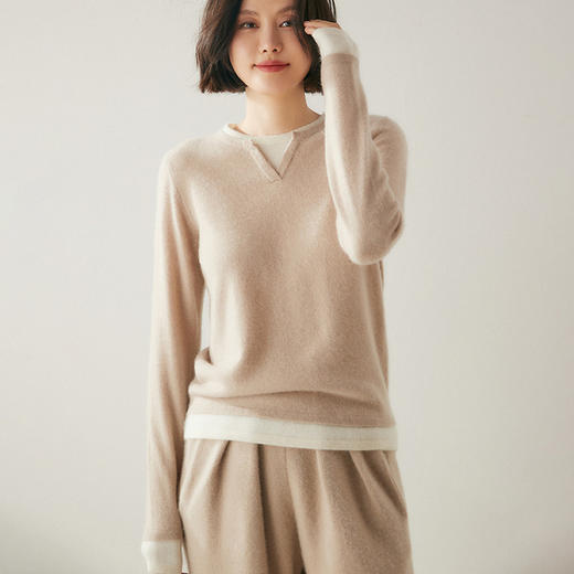 【自】全新升级【铂金会员367/天猫499/差价132】(14826) 洛诗琳假两件山羊绒圆v领宽松套头拼接宽松撞色针织打底毛衣 商品图1