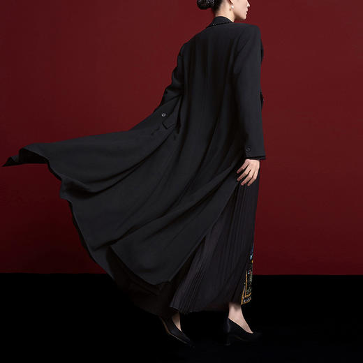 【林栖设计小店】手工钉珠外套上衣优雅修身显瘦2025春季新品长袖风衣女1951067 商品图2