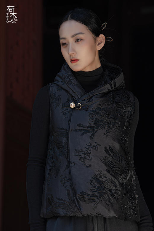 荷木HEMU丨凤来仪·羽绒马甲 商品图3