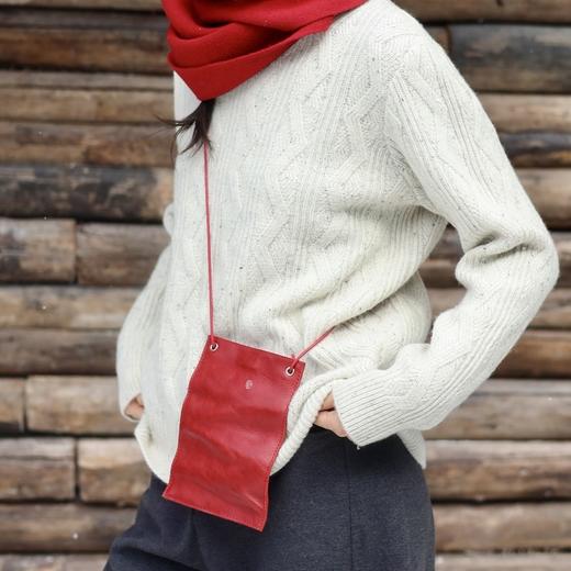 绽放JS156朵/头层牛皮肌理感褶皱皮质复古文艺随性旅行感斜跨小包 商品图0