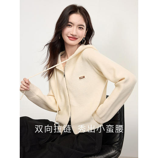 【年终特卖】熙世界双拉链连帽开衫毛衣女秋冬新款小个子休闲时尚短款针织外套 商品图1