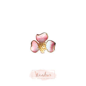 LHWINDSOR 原创设计fafa耳骨夹单只粉色三瓣花朵耳骨夹花花无耳洞