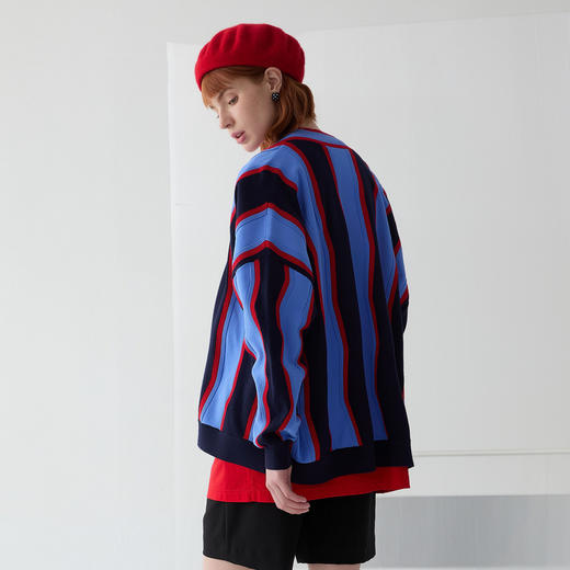 谜底条纹针织开衫女2025春季新品设计感复古风V领毛衫女251MZ0303 商品图2