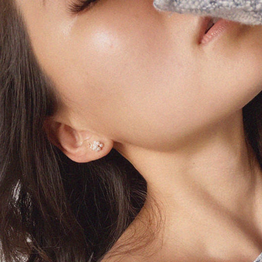 LHWINDSOR 珍珠小葡萄耳钉耳环女气质百搭秋冬耳饰 商品图2