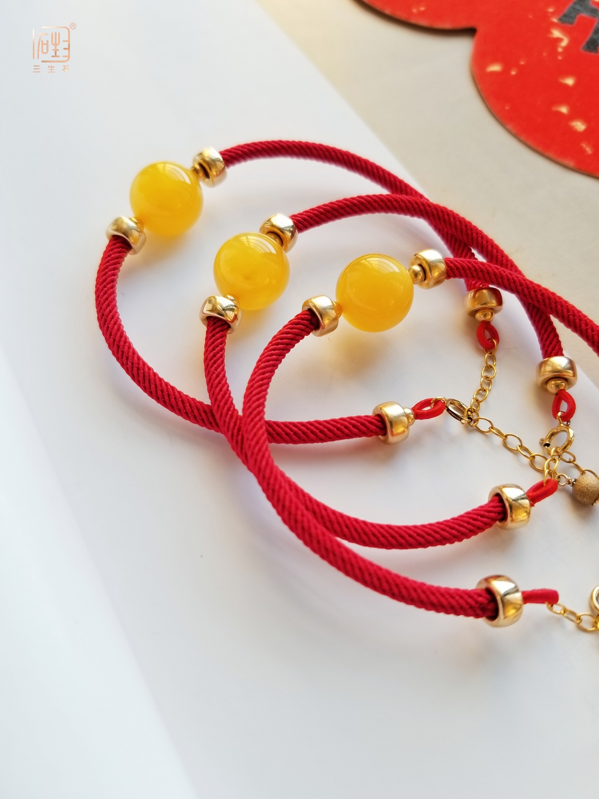 蜜蜡转运珠吉祥红绳
