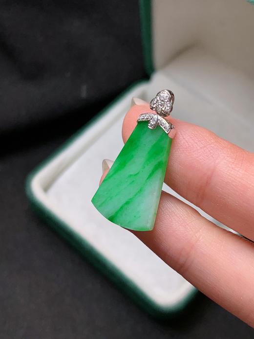 无事牌翡翠吊坠 商品图2