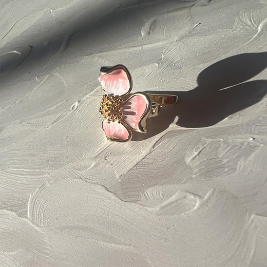 LHWINDSOR 原创设计fafa耳骨夹单只粉色三瓣花朵耳骨夹花花无耳洞 商品图3