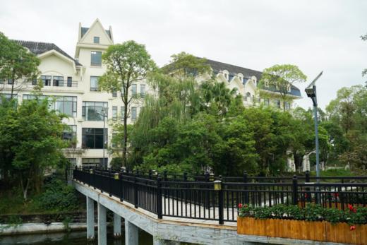 【青城天仁酒店】暖冬青城山泡汤，周末通用不加收！￥19.9起抢「青城天仁酒店」单人汤泉票！￥269抢优享/观景房套餐！品质酒店欢度假日时光！ 商品图12