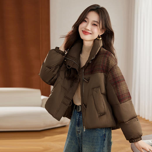 HR-WYN6107女式羽绒服2024冬季新款格子拼接加厚羽绒服百搭宽松白鸭绒外套 商品图0