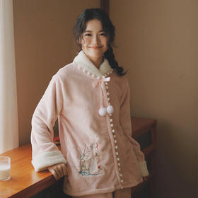 特价！秋冬法兰绒国风汉服加厚新中式保暖家居服套装精美刺绣珊瑚绒睡衣女士