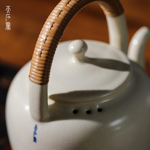 问鼎天石窑草木灰釉问泉壶 商品图4