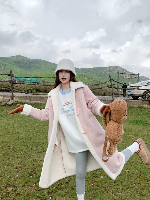 <曾小咸推荐>新品现货秒杀！卖完下架不再补 ！微信粉丝打折价！！ 皮毛一体中长款毛呢大衣 日常429.99/件 立减210 秒杀219.99/件！！ 商品图6