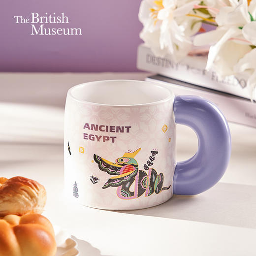 大英博物馆 新年系列 紫气东来粗把手马克杯 商品图0
