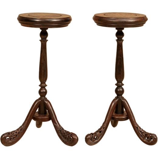 民国 红木透雕卷草纹独挺式圆几（一对） 商品图5