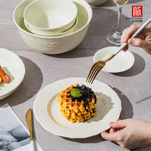 【顺祥陶瓷】碗碟套装家用中式餐具  色釉浮雕 伊妮曼波绿 商品图2