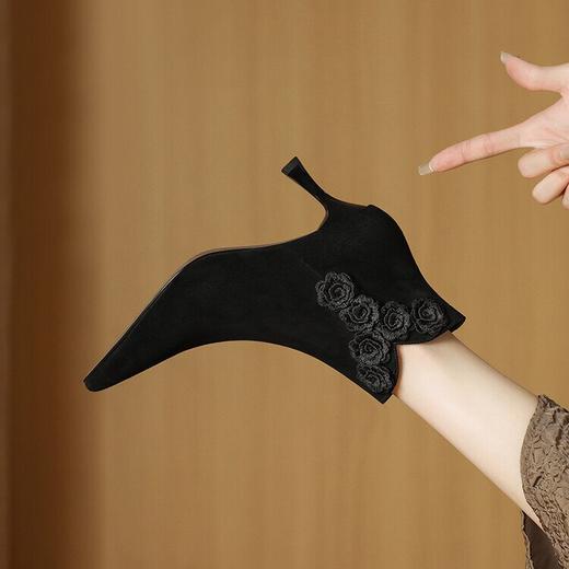 【预售5天】洋气小短靴女秋冬新款真皮尖头细高跟花朵马丁靴MLS&A867 商品图3