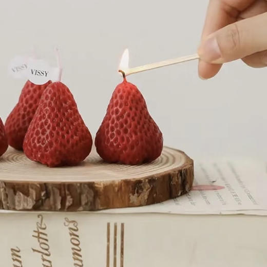 红色草莓蜡烛 商品图0