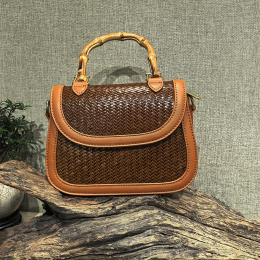 精编竹根手拎包 商品图0
