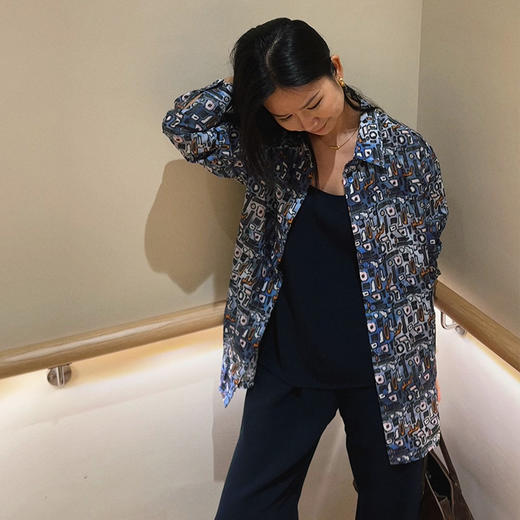 【顺丰包邮】34549 洛诗琳设计感丝棉童趣涂鸦旋律精致翻领衬衣女037 商品图2