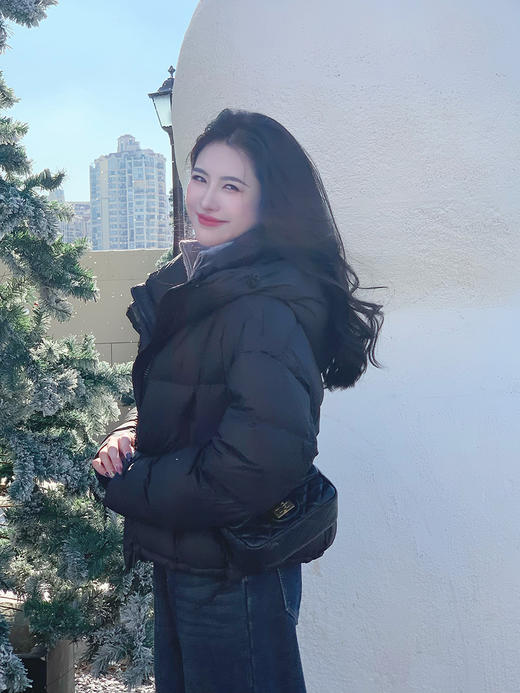 【百图lulu定制】【奶油羽绒服】90白鸭绒  加厚短款 后背石墨烯发热纤维 显高 下摆可抽绳 连帽面包服 商品图1