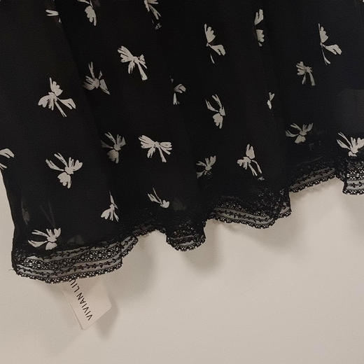 VIVIAN LIU TD2434122夏新款圆领带吊带印花压褶长袖长款连衣裙 商品图2