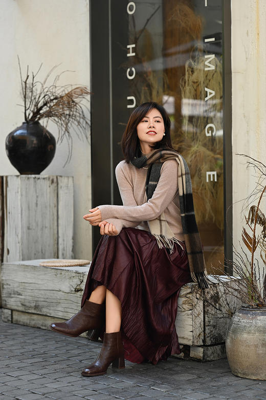 「周末优品福利」面料只有山羊绒+羊毛的混纺打底衫 极简时髦感叠搭神器毛衫 万年不过时的百搭实穿经典款【5天左右发货】 商品图7