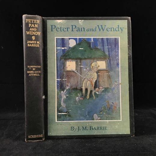 1932年 詹姆斯·巴利《彼得潘与温蒂》 28幅插图 布面精装18开 商品图0