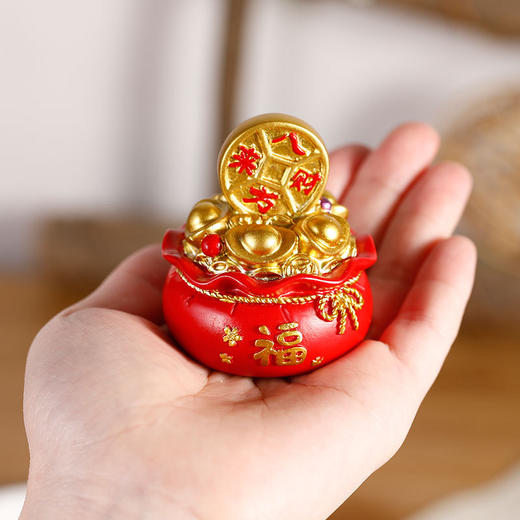 【可爱的造型！新年吉祥物】蛋糕装饰摆件聚宝盆好运钱袋树脂工艺品可爱摆件新年吉祥物装饰品。ry 商品图2