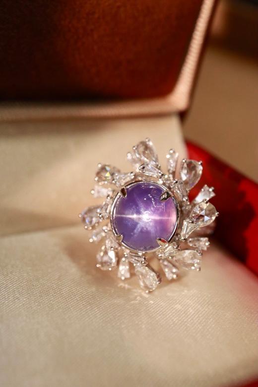 9.44ct蛋面星光紫蓝宝戒指 商品图0