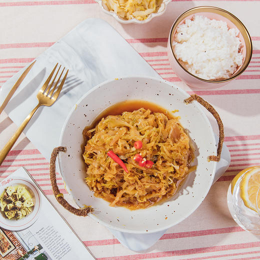 【木兰专享】阿赐酱乳酸菌东北酸菜 | 人工腌制、古法发酵、酸爽适中、口感地道、免切免洗、花样吃法 商品图5