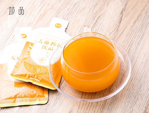 邱品 天麻枸杞饮品  一盒8袋，30毫升/袋   直饮或者冲鸡汤均可 商品图4