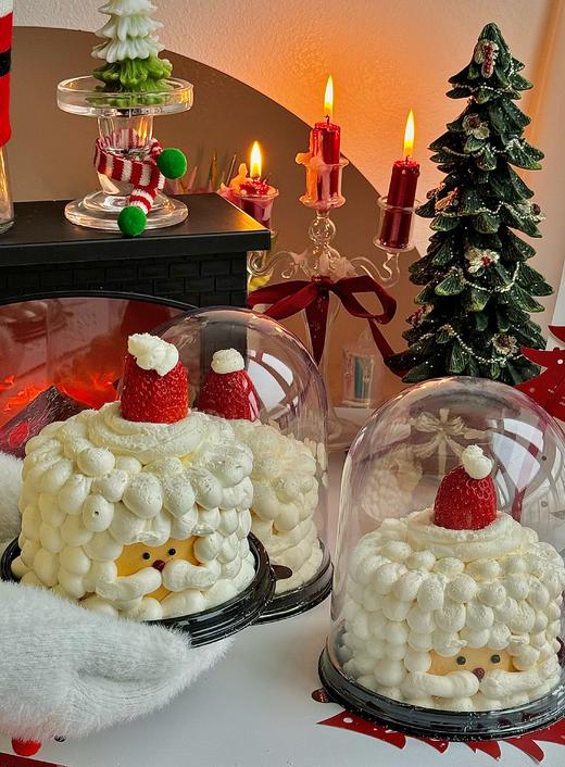 圣诞老人蛋糕（直径12厘米 高15厘米左右，包含装饰的高度） 商品图1