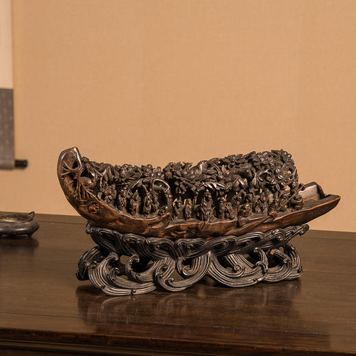 清 竹雕八仙过海人物船形摆件（红木座） 商品图4