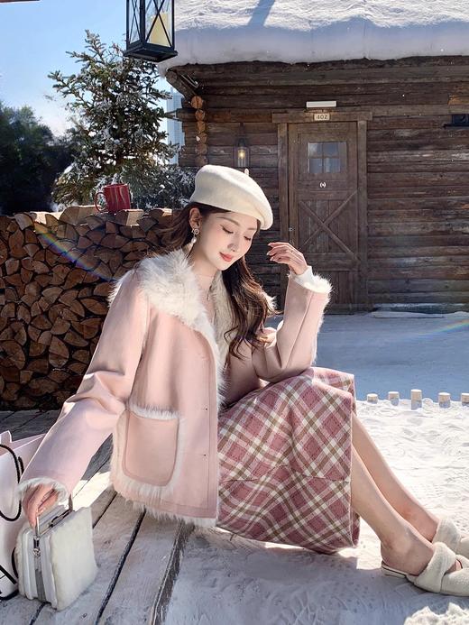 张心子【甜茶布蕾】节日氛围感格纹高腰A字毛呢半身裙 U2411103 商品图7