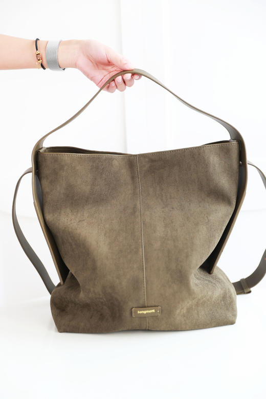 富婆儿既视感！！氛围感托特包。慵懒风大容量牛皮单肩包A120660 商品图12