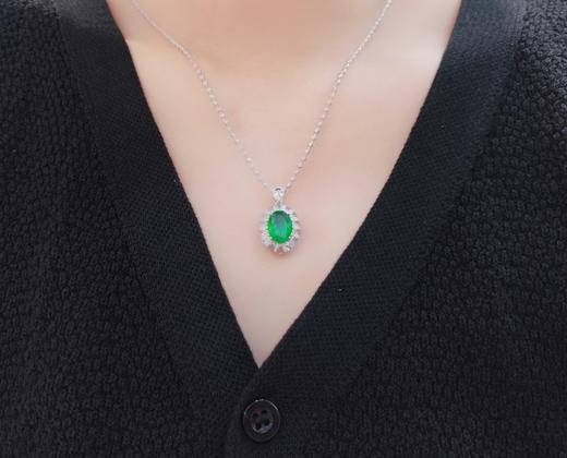 2.58ct刻面祖母绿吊坠 商品图4