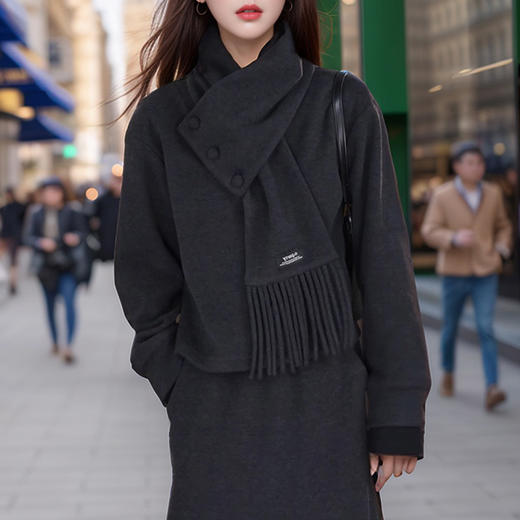 奢姿2024年冬季新款大码女装设计感加绒套装胖妹妹韩系通勤两件套【配有围巾】9944953708 商品图4