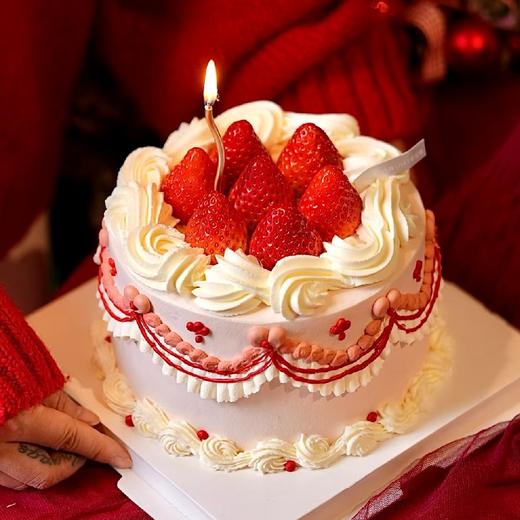 【复古奶油花边草莓蛋糕】 商品图0