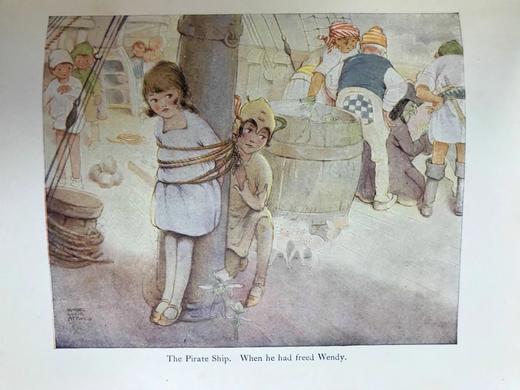 1932年 詹姆斯·巴利《彼得潘与温蒂》 28幅插图 布面精装18开 商品图10