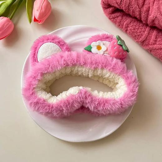 【阔爱草莓熊合集】可爱小熊发箍 敷面膜洗脸洗头毛绒发带 网红发夹草莓熊 颅顶束发带-QQ 商品图8