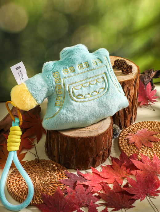 商目雷纹青铜钺毛绒挂件 商品图1